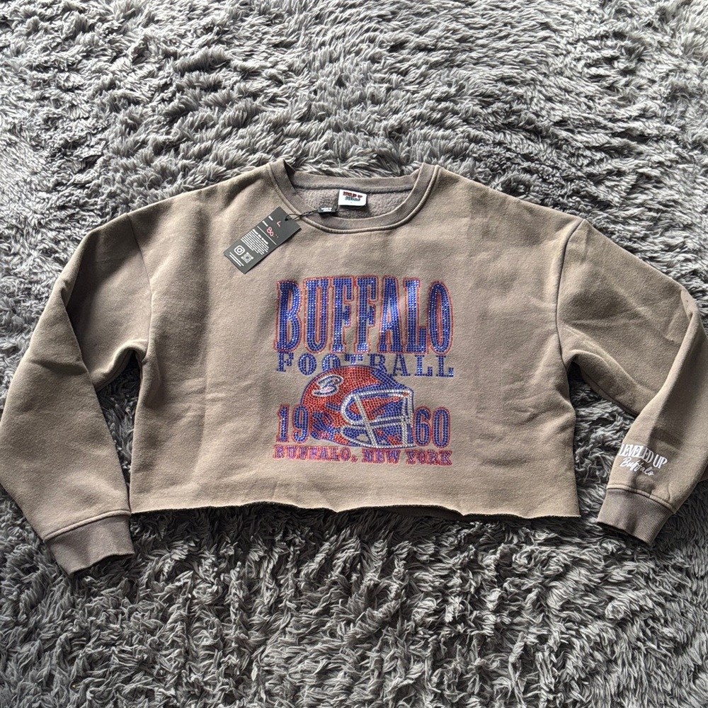 Buffalo Bills crew neck.
